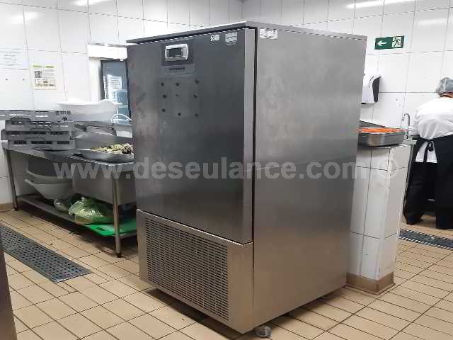 02/23133 - ULTRACONGELADOR P/ALIMENTOS EM INOX M/KLIMAQUIP