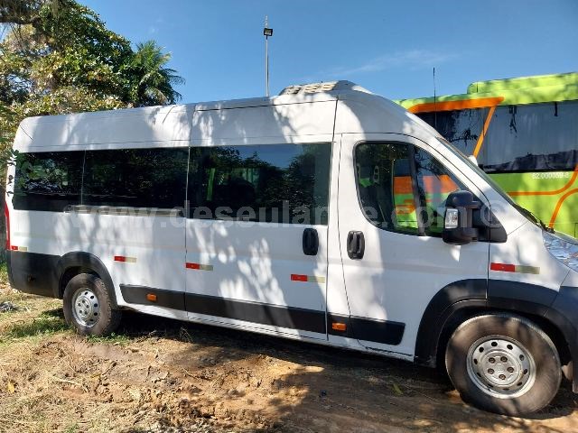 07/24083 - VAN FIAT DUCATO 15 LUGARES, ANO 19.