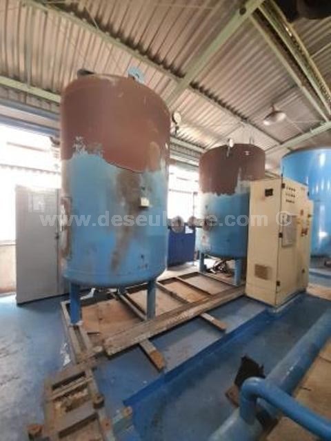 127/25080 - 02 SECADORES AR COMPRIMIDO E 01 VENTILADOR PNC200 (RV 363)