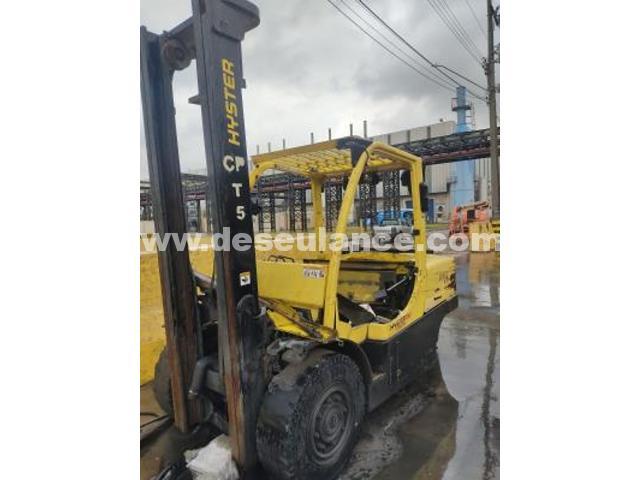 160/25087 - EMPILHADEIRA M/HYSTER MOD. H110FT, CAPAC. 11.000LB. (RV 813)