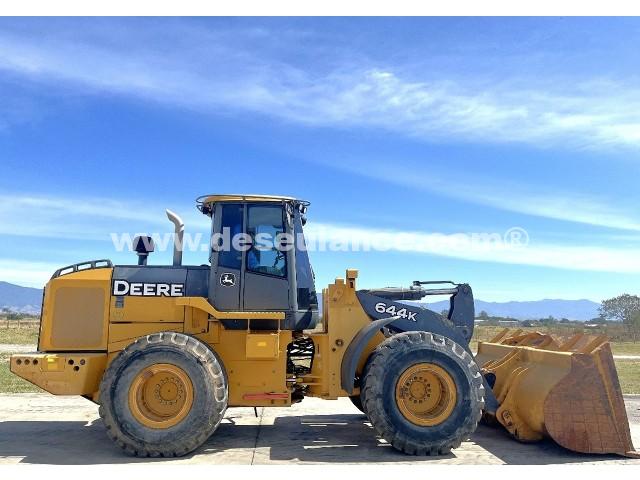 01/26056 - PÁ CARREGADEIRA M/JOHN DEERE MOD. 644K, ANO 20, SÉRIE 1215, 