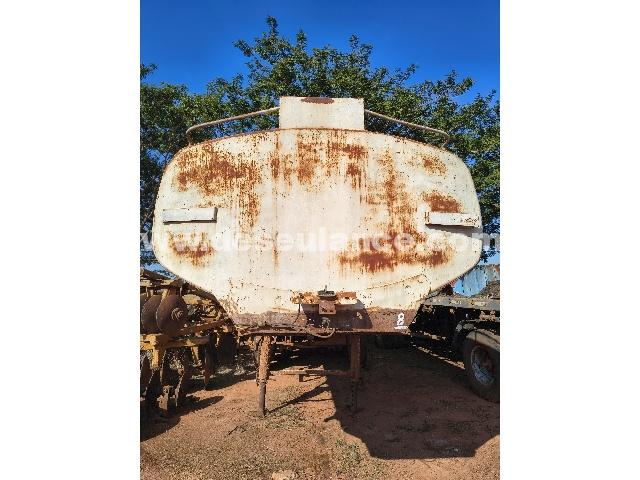 08/26087 - SEMI REBOQUE TANQUE 3 EIXOS, 30.000 L, ANO 97. (FROTA 3265)