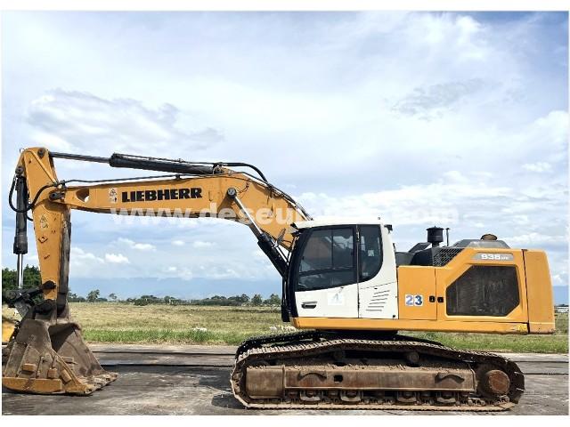 02/26133 - ESCAVADEIRA M/LIEBHERR MOD. R938, ANO 20, SÉRIE 1650-50769, 